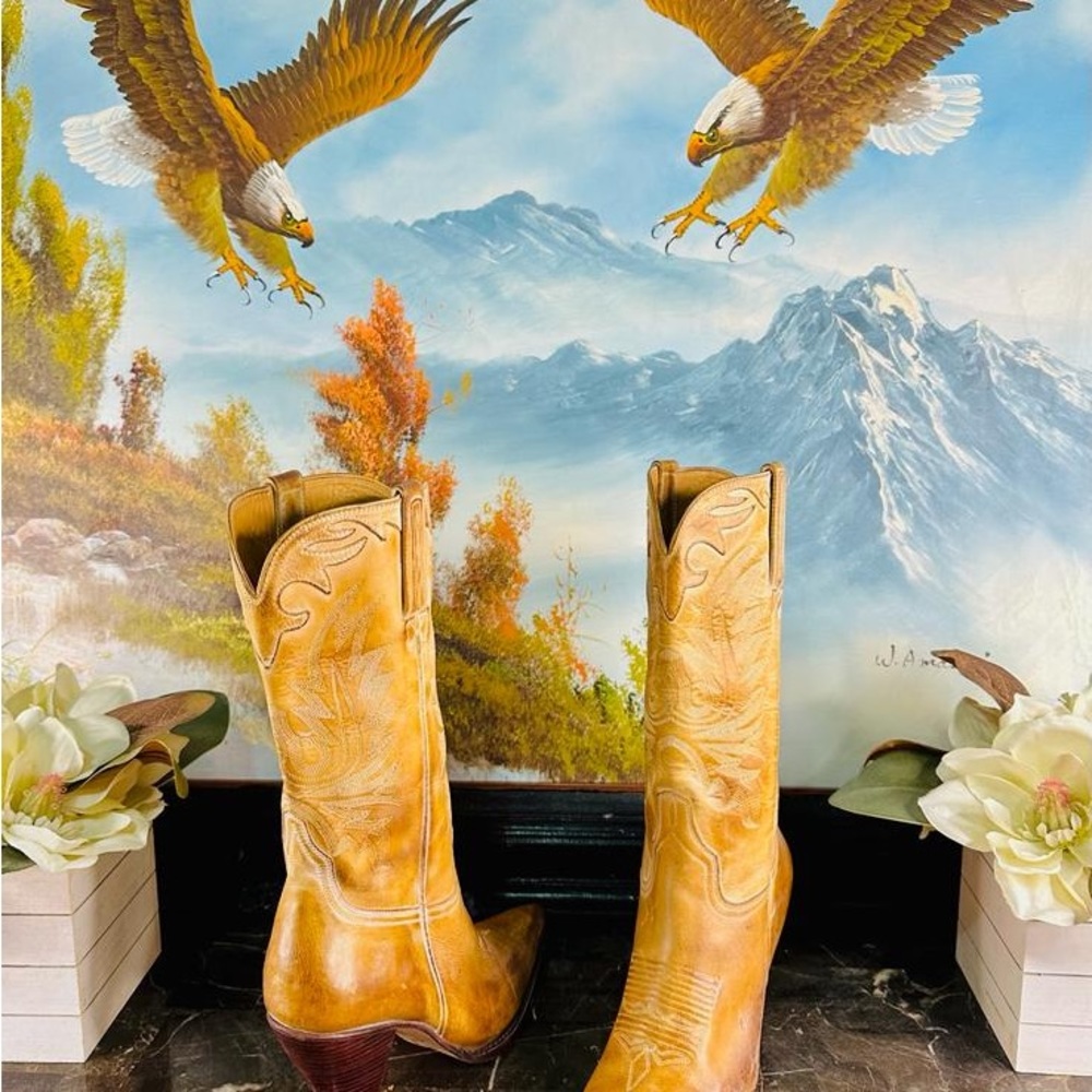💋 Lucchese Vintage Style Charlie 1 Horse 9.5. Tan Western Cowboy Heel Boots… - Picture 10 of 12